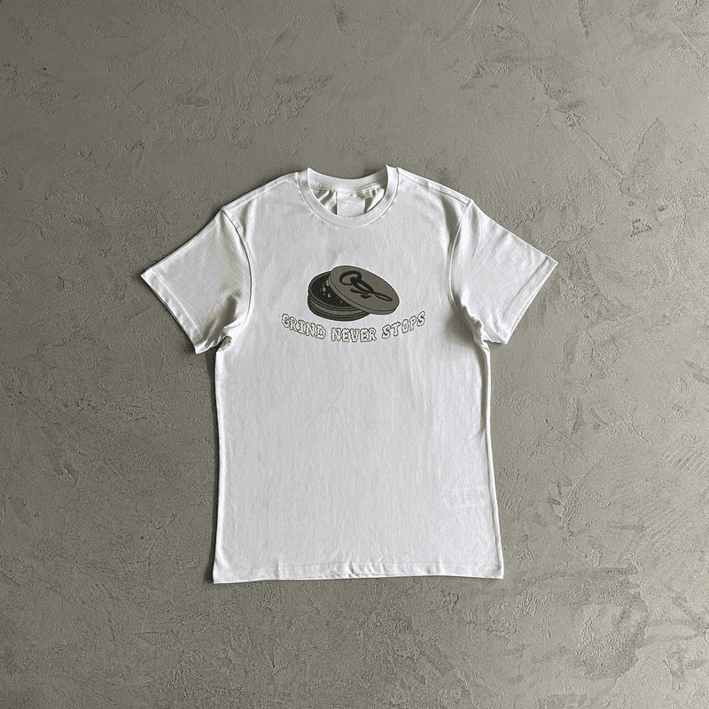 Syna grinder tee white