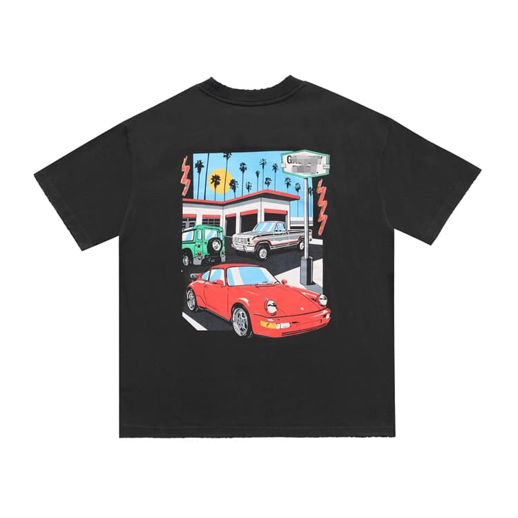 Short-sleeved T-shirt with painted car print on the back