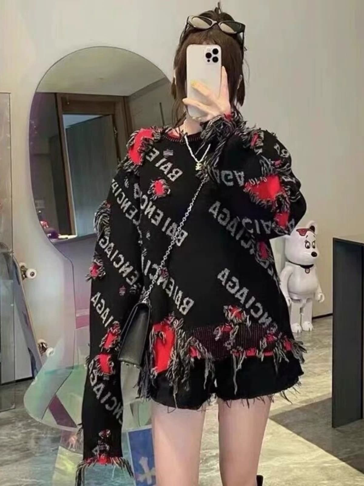 Crazy Xiao Yangge same style old hole knitted trendy retro sweater lazy style pullover unisex sweater