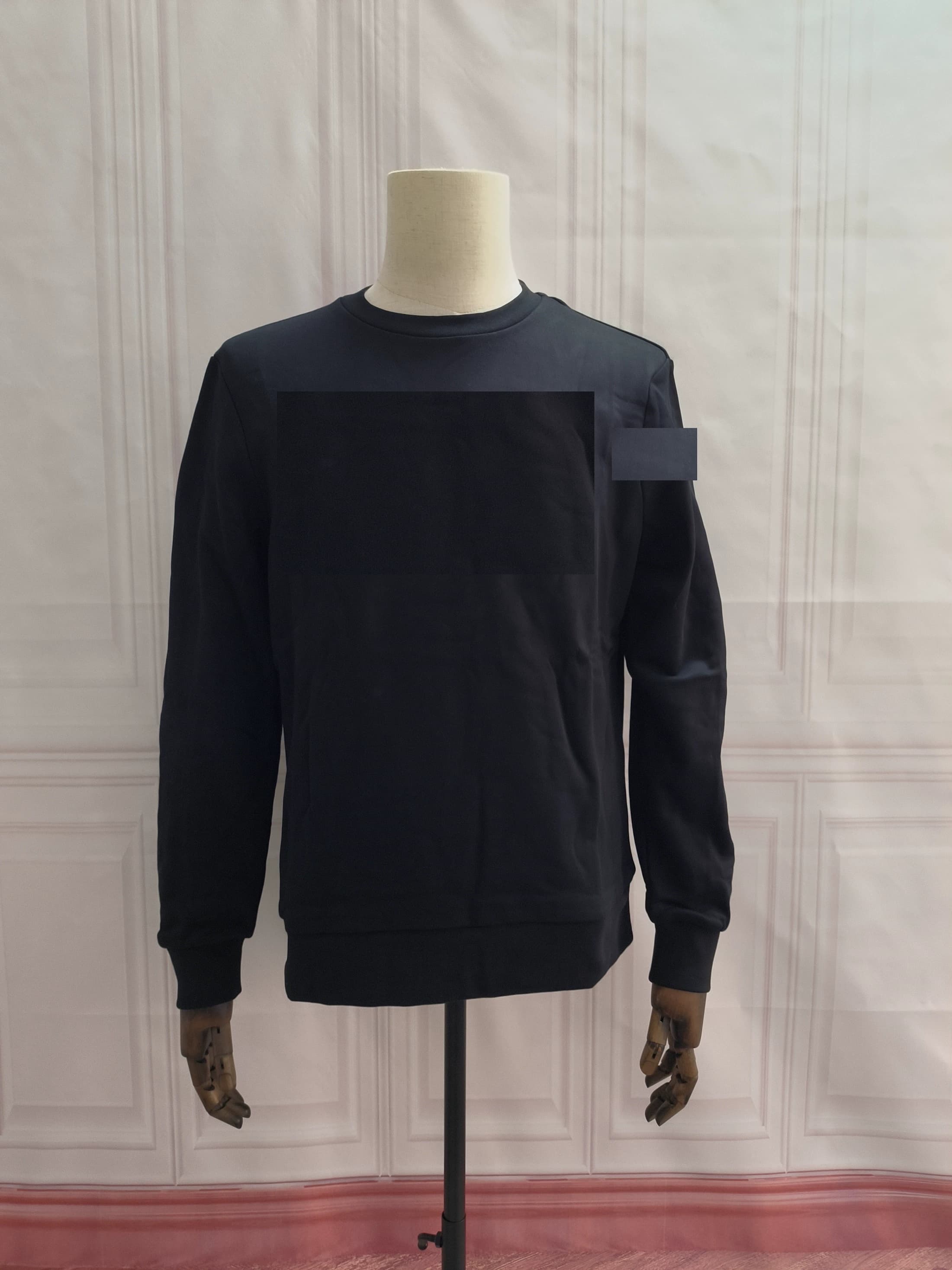 Sweatshirt With Lettering
