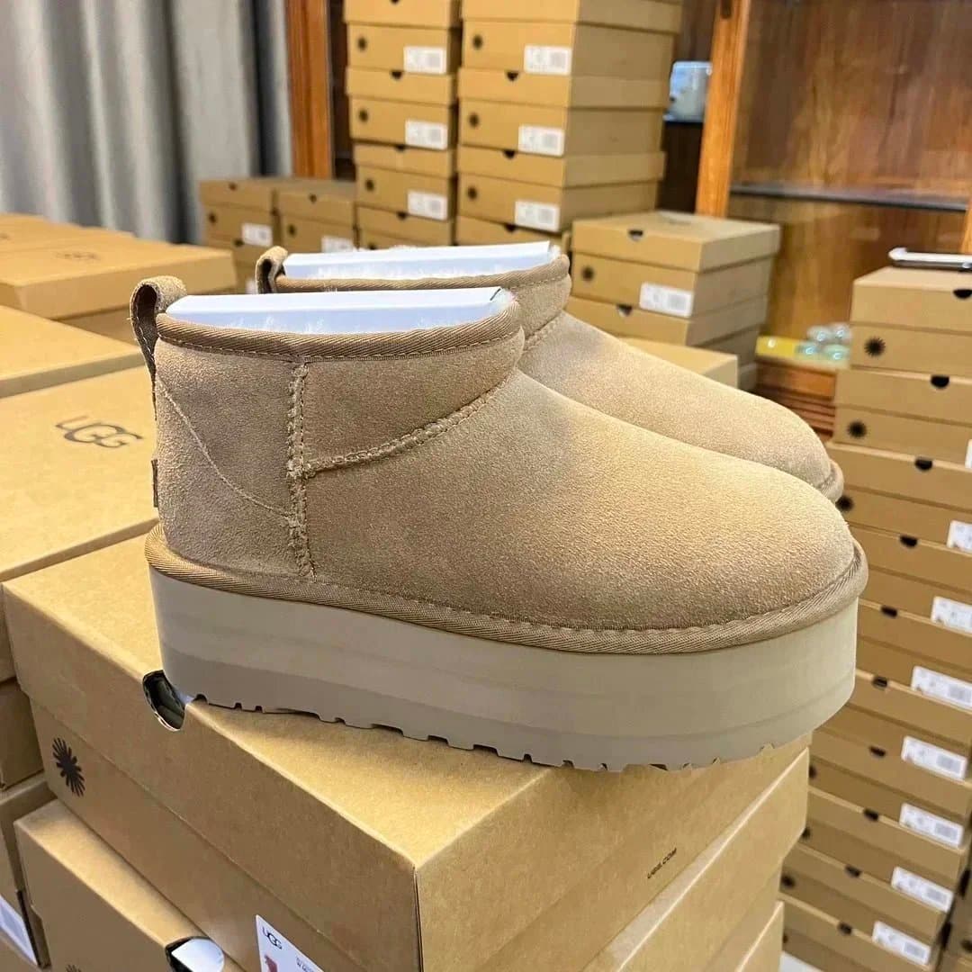 UGG Ultra Mini Platform Chestnut - Image 9
