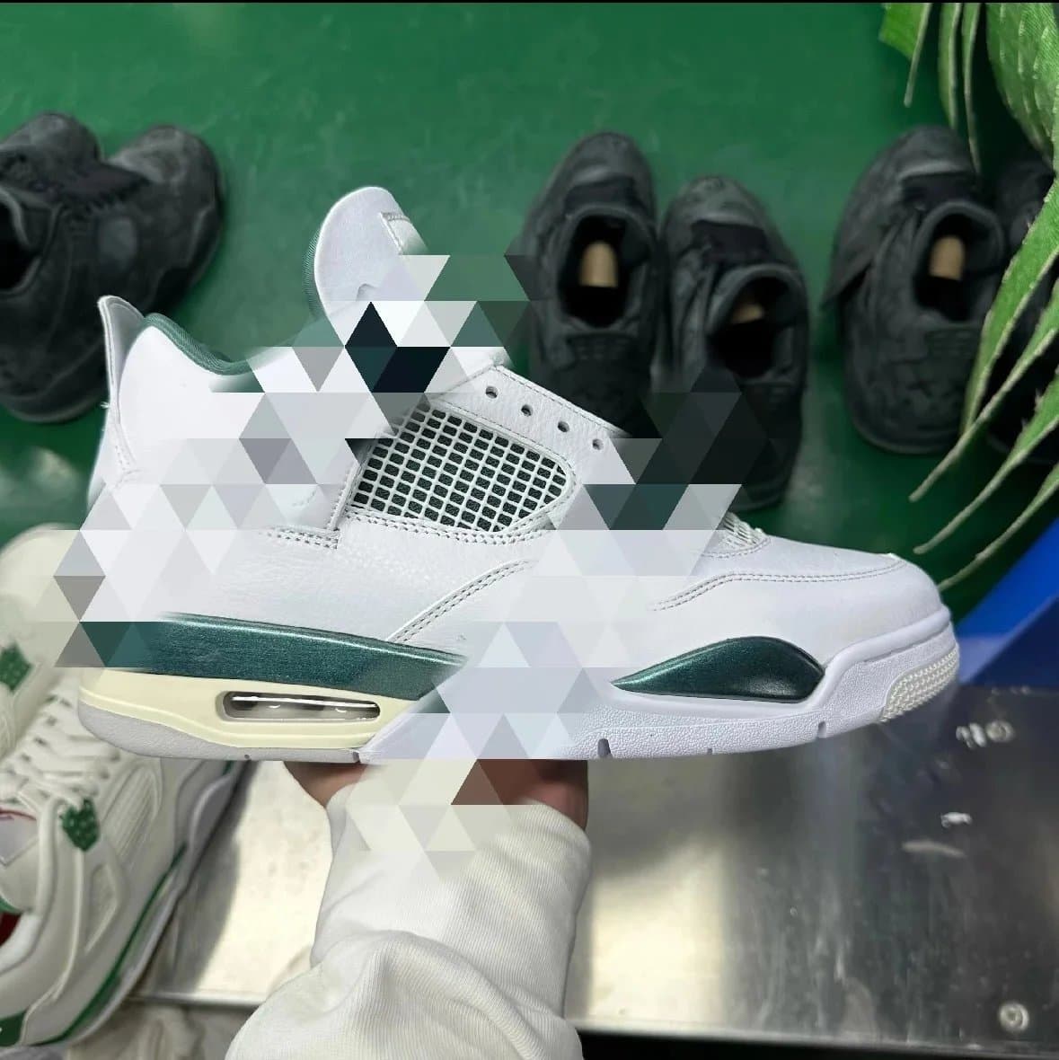 Air Jordan 4 Retro Oxide green [GX]