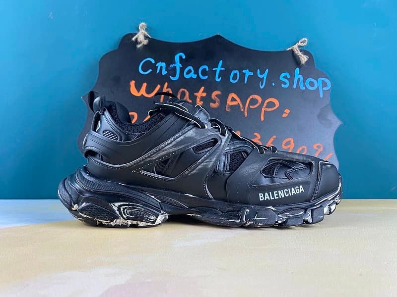 H59 B Track Faded Black-542023 W3CN2 1000