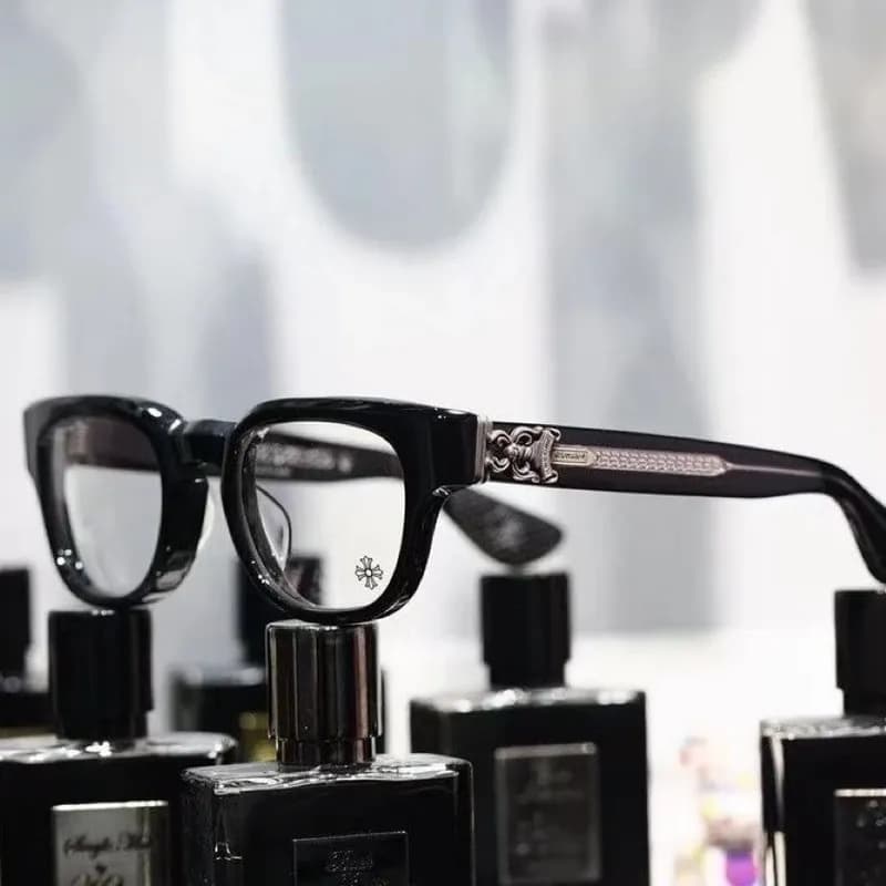 克罗星,Entering my store, there are thousands of the highest quality and most affordable products. (166)