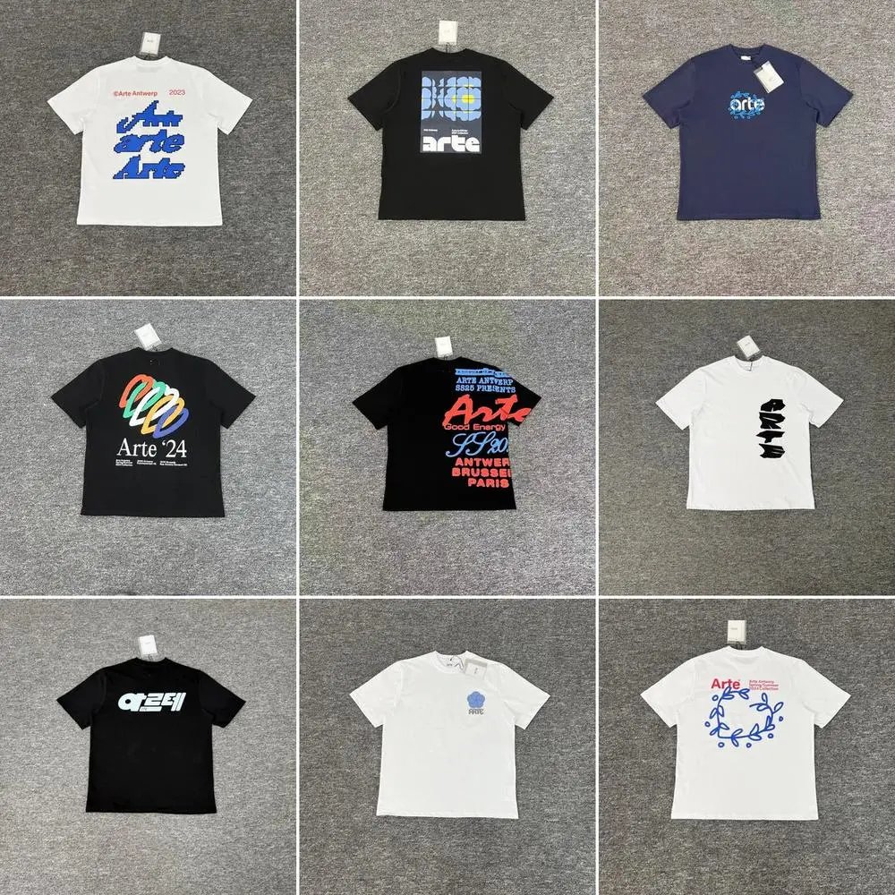 Graphic Print Short Sleeve Tee